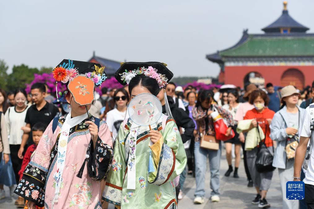 奔驰宝马电玩城558855